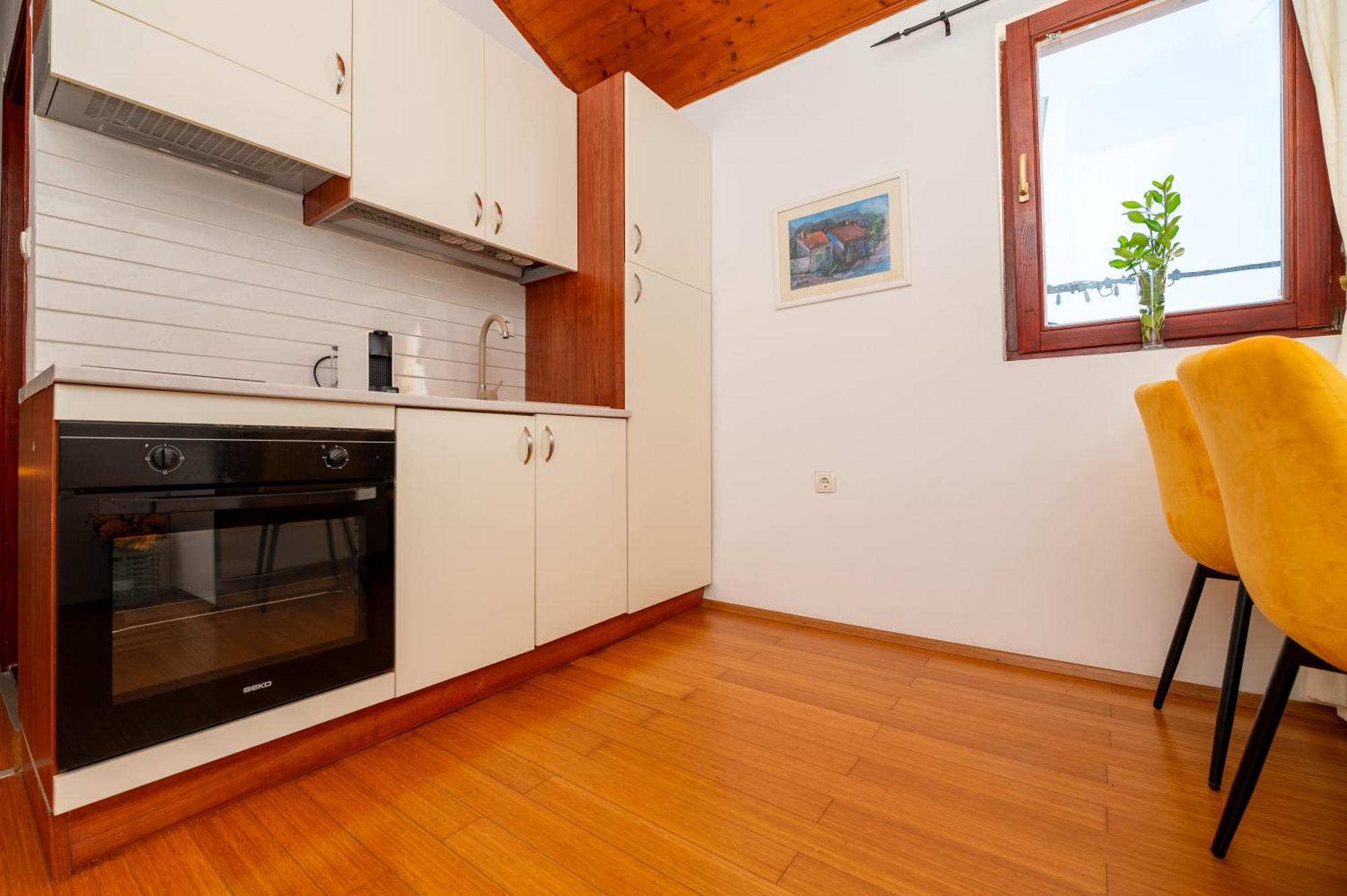 Apartments Vitoria Mali Lošinj Eksteriør bilde